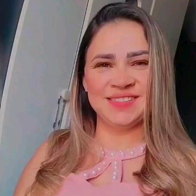 Babysitter in São Paulo: Camila