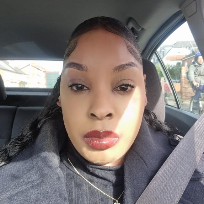 Babysitter in Reading: Niomi