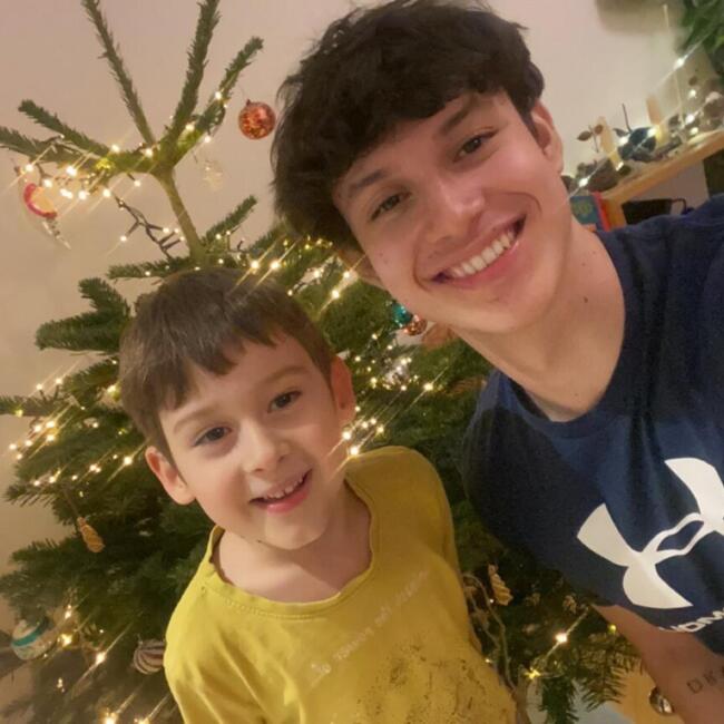 Chůva v Praha: Tomás