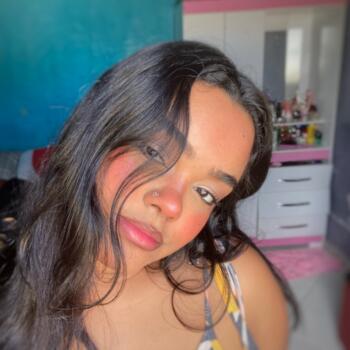 Babá em Eunápolis: Hellen