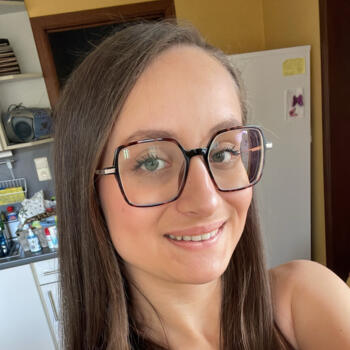 Babysitter in Anderlues: Charlotte