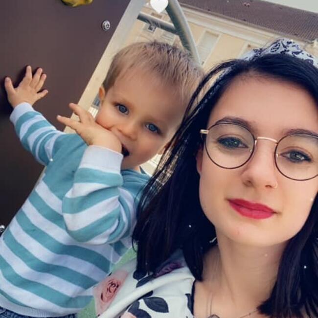 Babysitting job in Saint-Denis-lès-Sens: Coraline