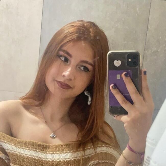 Babá em Franca: Yasmin