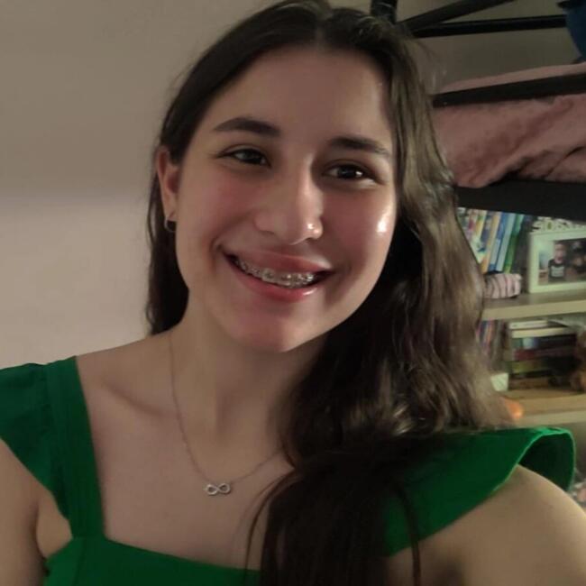 Babá em Niterói: Natalia