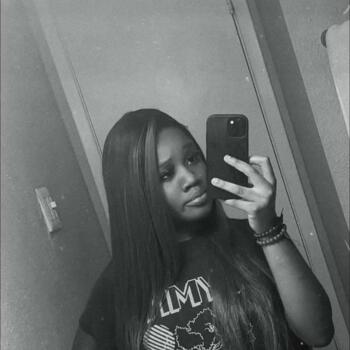 Babysitter in Richmond (Texas): Leelee