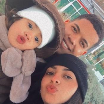 Trabalho de babysitting em Guarda: Trabalho de babysitting Vitoria