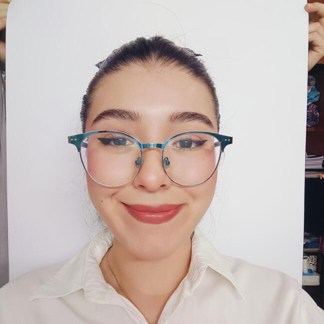 Babysitter in Tlaquepaque: Perla Esmeralda