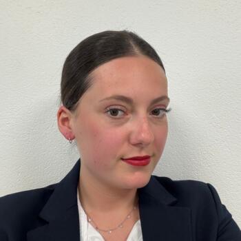 Babysitter Saint-Witz: Axelle