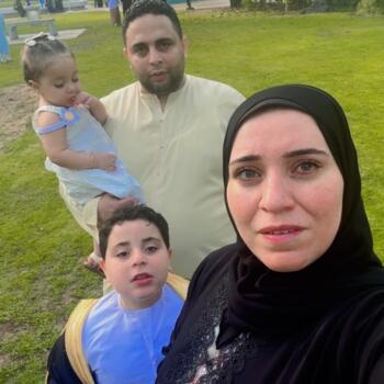 الوالدين أبوظبي: Ahmed