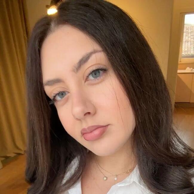 Babysitter in Berlin: Mia