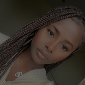 Baby-sitter Mouscron: Samira
