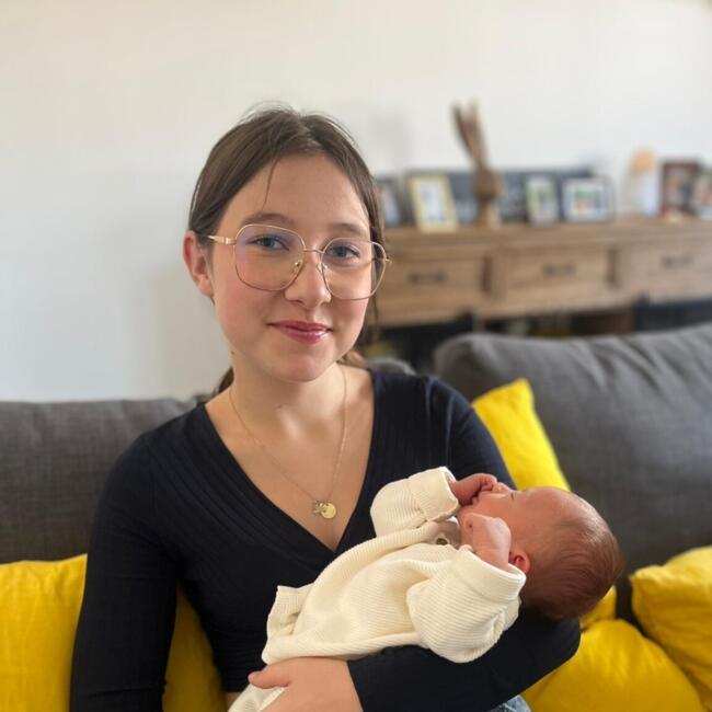 Babysitter in Pleudihen-sur-Rance: Louise