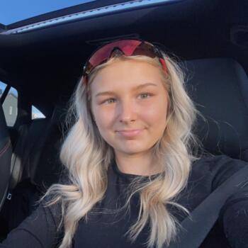 Babysitter in Tromsø: Mia