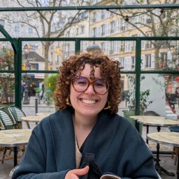 Babysitter in Montreuil: Dounia