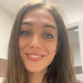 Babysitter in Annecy: Stessy