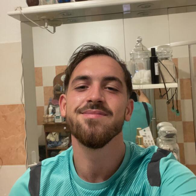 Babysitter in Saint-Marcel-dArdèche: Thomas