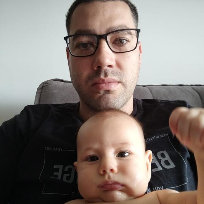 Babysitting job in São Paulo: Renan