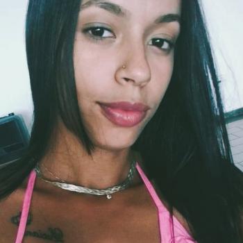 Babysitters in Campinas: Larissa