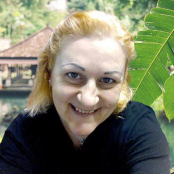 Babysitter Pécel: Hajni