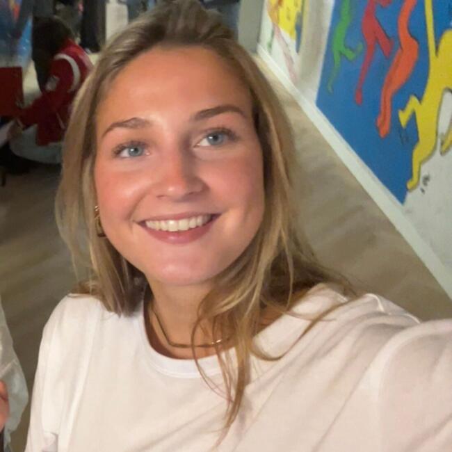 Babysitter in Losser: Philippa