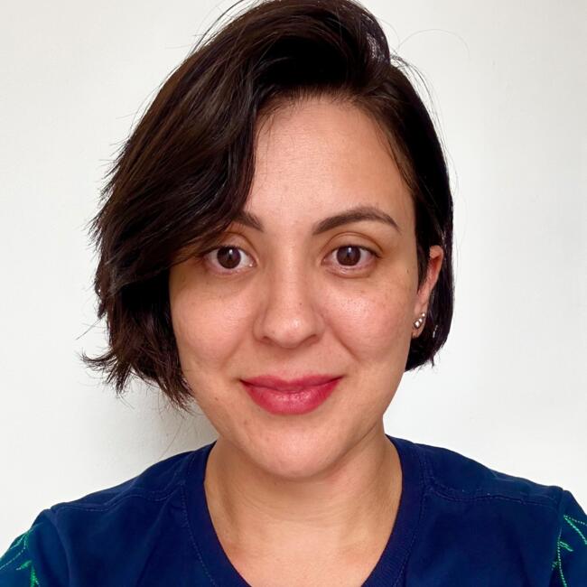 Babá em Cotia: Jeniffer Soares Monteiro 