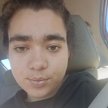 Babysitter in Henrietta: Gabby