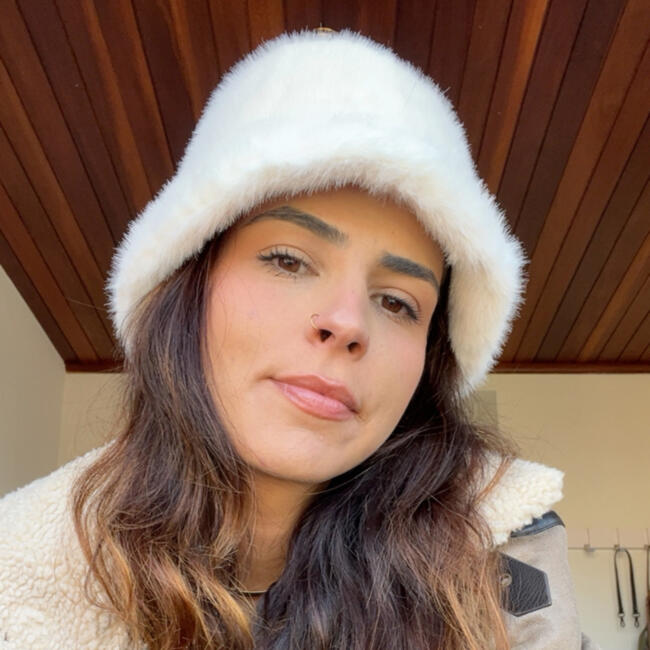 Babysitter em Porto: Débora