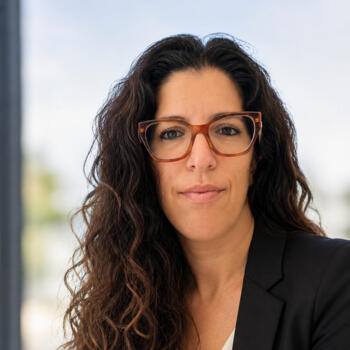 Babysitter in Funchal: Monica