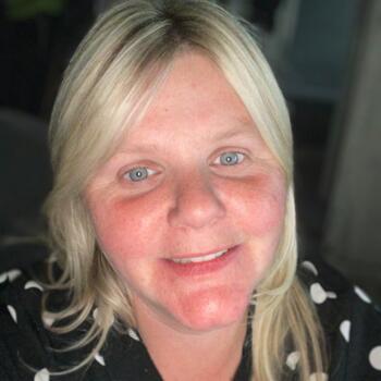 Babysitter London: Charlotte