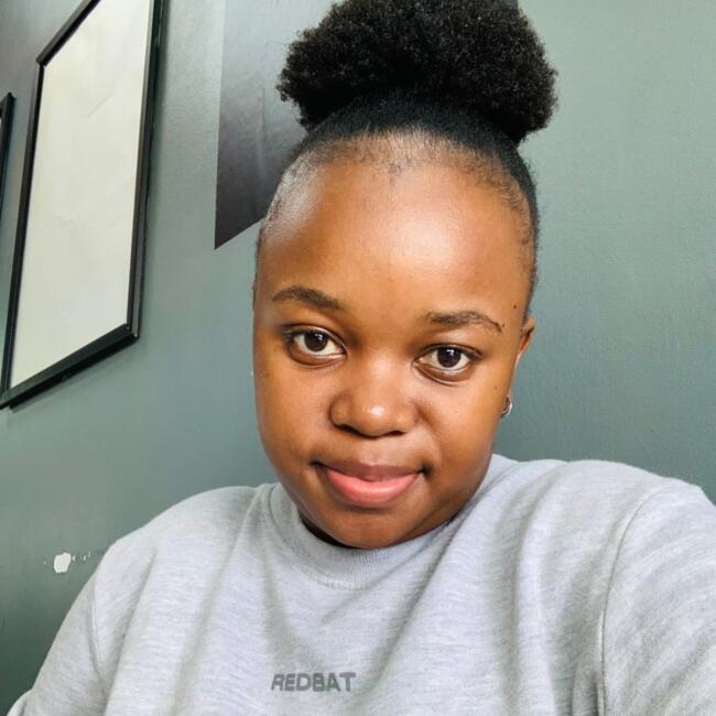 Babysitter in Hazyview: Thembelinhle pretty