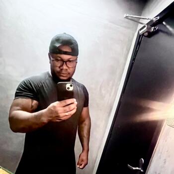 Emprego de babá em São Leopoldo: emprego de babá Jorge Rarefeito