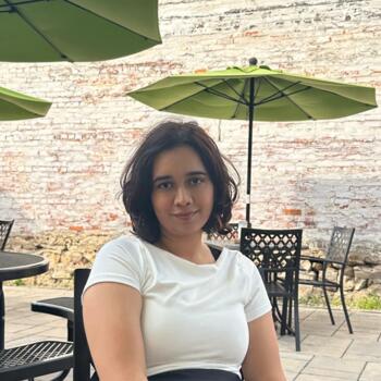 Babysitter Kingston: Gurmanpreet