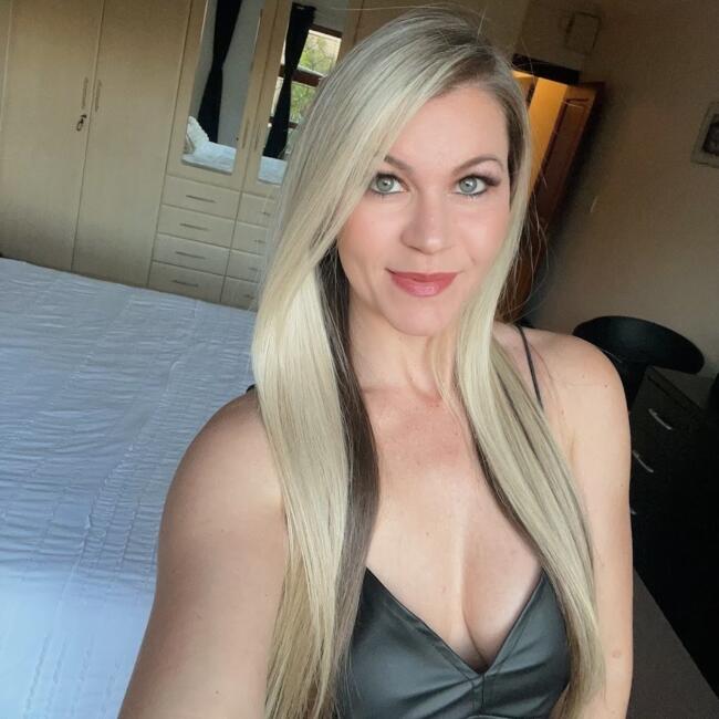 Babysitting job in Benoni: Dominique