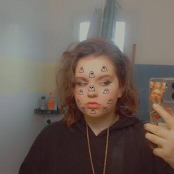 Babysitter in Bourg-de-Péage: Natasha