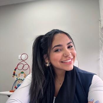 Babysitter in São Paulo: Giovanna