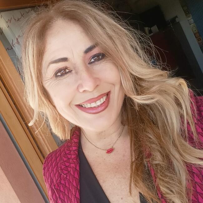 Babysitter in Palermo: Lucia