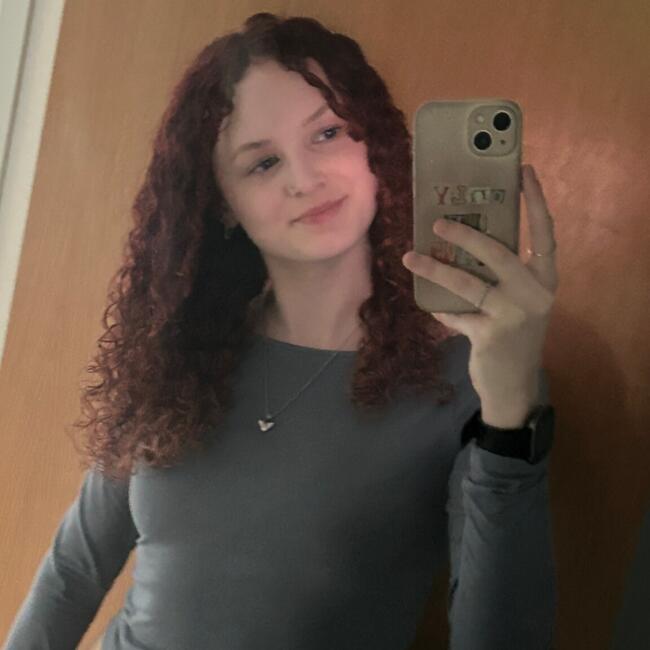 Babysitter in Preston: Niamh