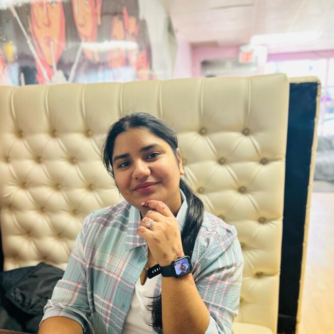 Babysitter in Etobicoke: Simran kaur