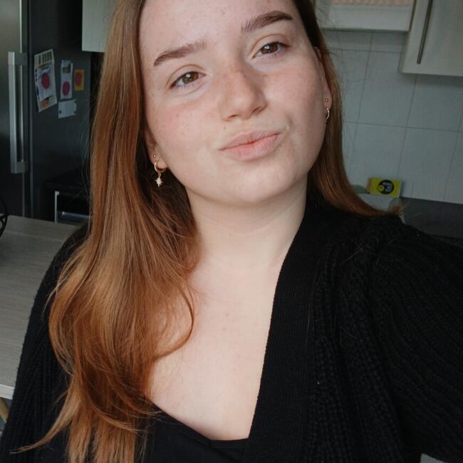 Babysitter in Landevieille: Mélina