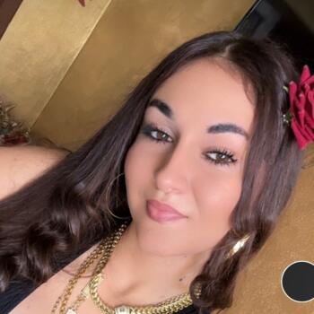 Babysitter in Stradella: Alina