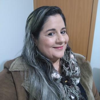 Babysitter Joinville: Flavinha