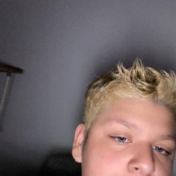 Babysitter Melrose Park: Armani
