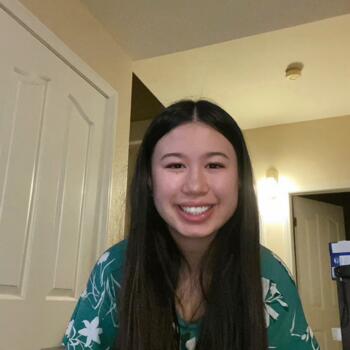 Babysitter in Bakersfield: Karen