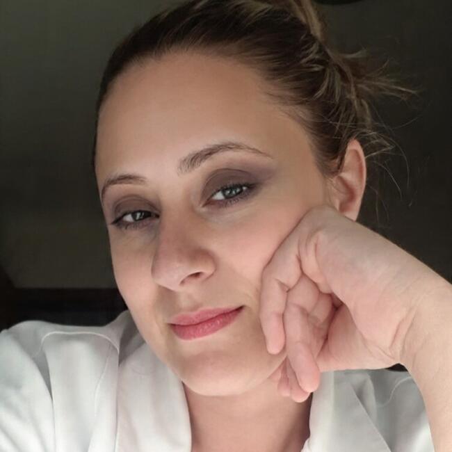Babysitter in Curitiba: Marciana
