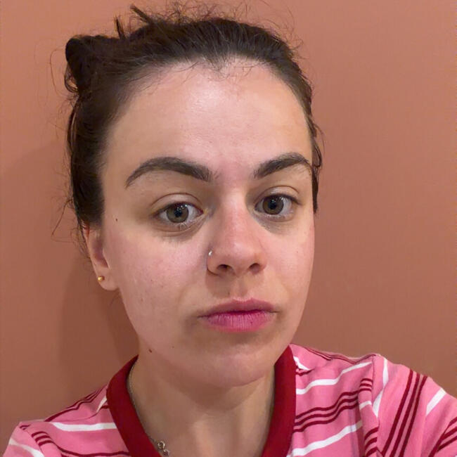 Babysitter in Homécourt: Lara