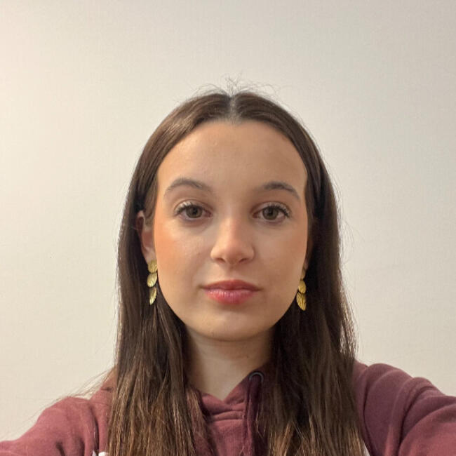 Canguro en la Bisbal d'Empordà: Alba