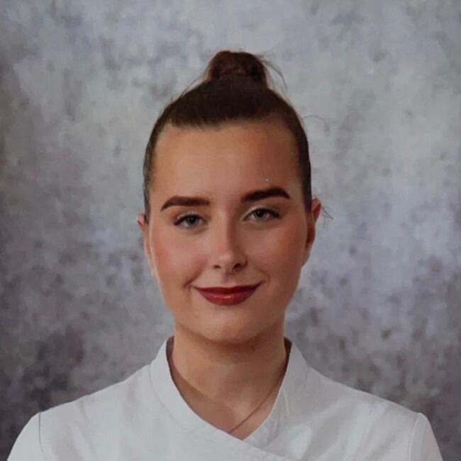 Babysitter in Paris: Oliana