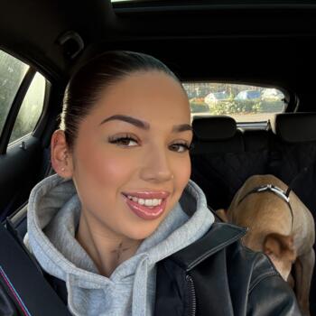 Babysitter in Zaandam: Aisha