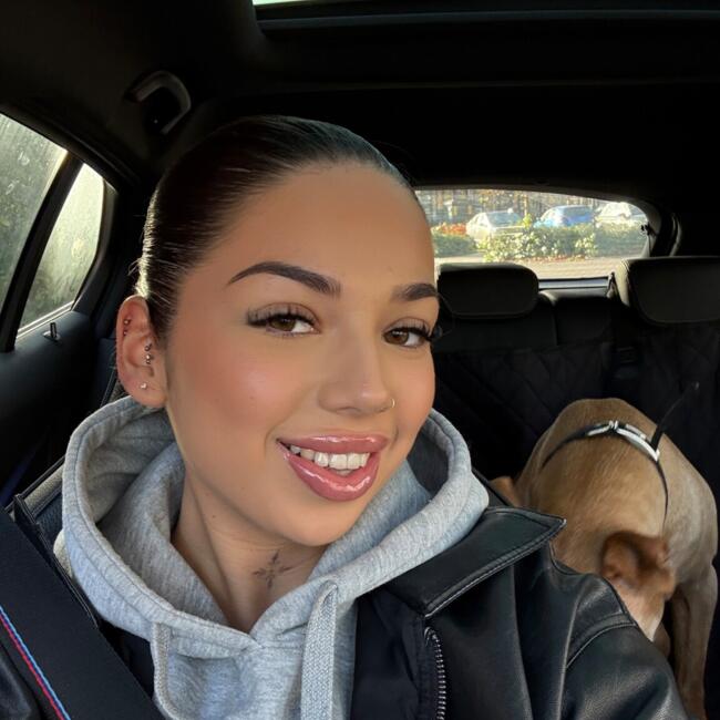 Babysitter in Zaandam: Aisha