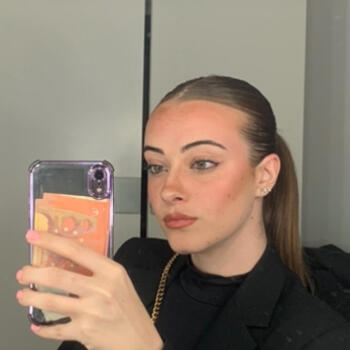 Babysitter στην περιοχή Νάπολη: Ludovica